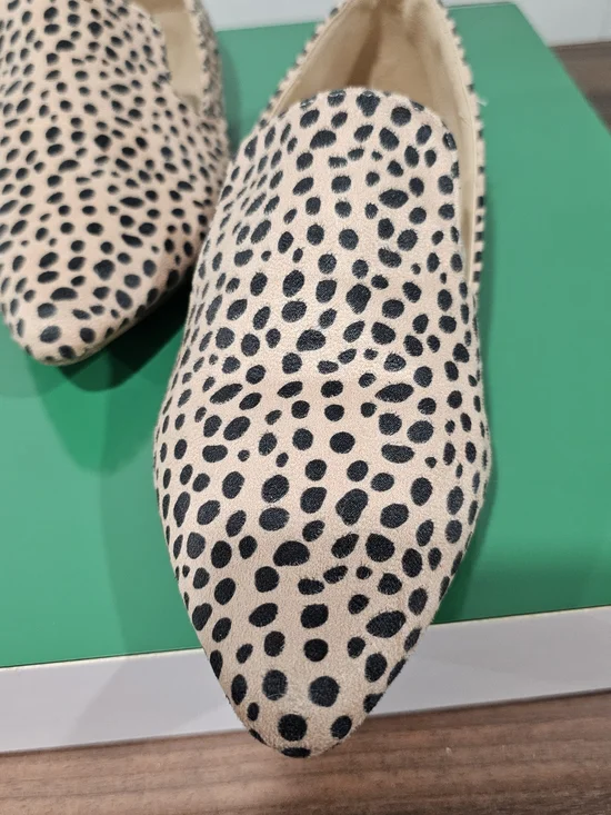 Leopard Print Loafers Size 7.5 BeigeBlack FauxPonyHair Pointed Toe Slip On Flats - Picture 6 of 7